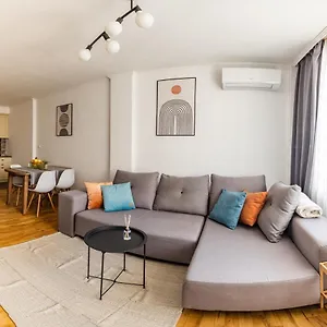 Apartment Matisse Hotflat, Varna